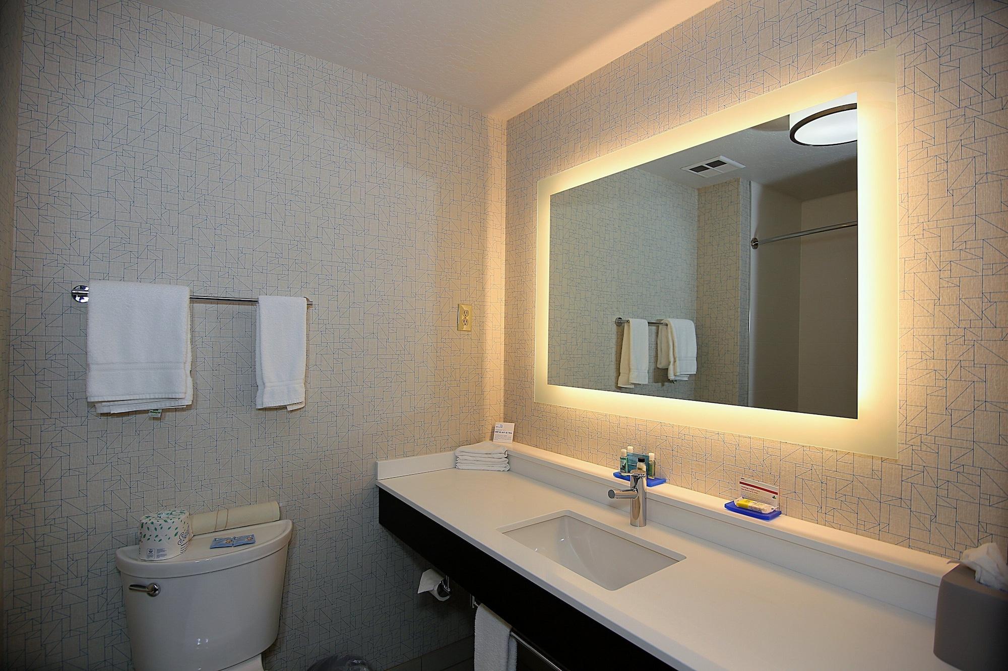Holiday Inn Express Hotel & Suites Ashland By Ihg Екстер'єр фото