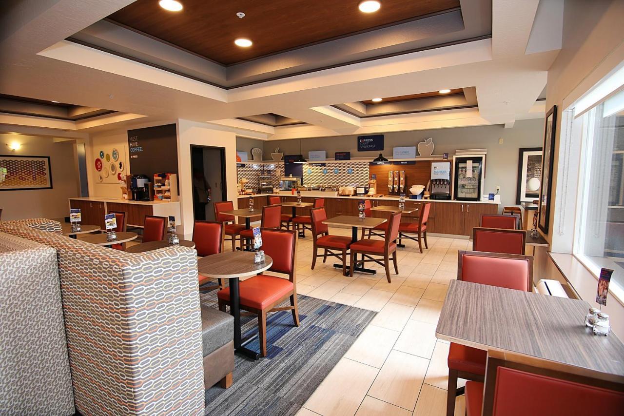 Holiday Inn Express Hotel & Suites Ashland By Ihg Екстер'єр фото